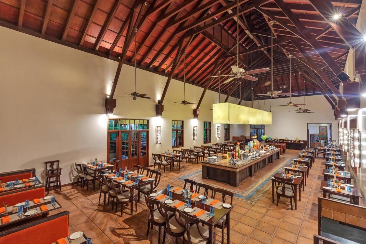 Club Mahindra Madikeri, Coorg Ξενοδοχείο Εξωτερικό φωτογραφία