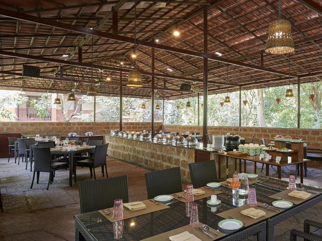 Club Mahindra Madikeri, Coorg Ξενοδοχείο Εξωτερικό φωτογραφία
