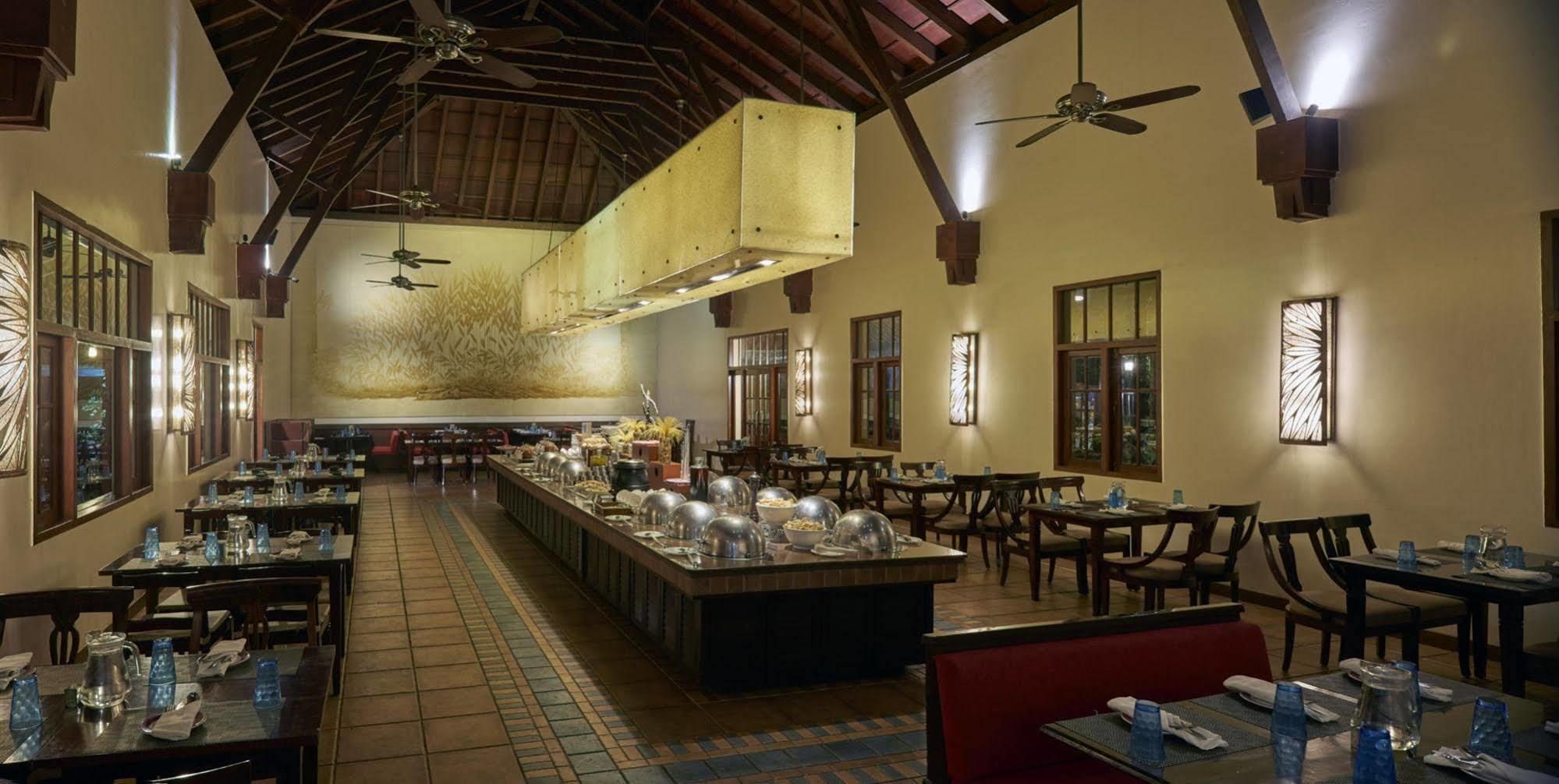 Club Mahindra Madikeri, Coorg Ξενοδοχείο Εξωτερικό φωτογραφία